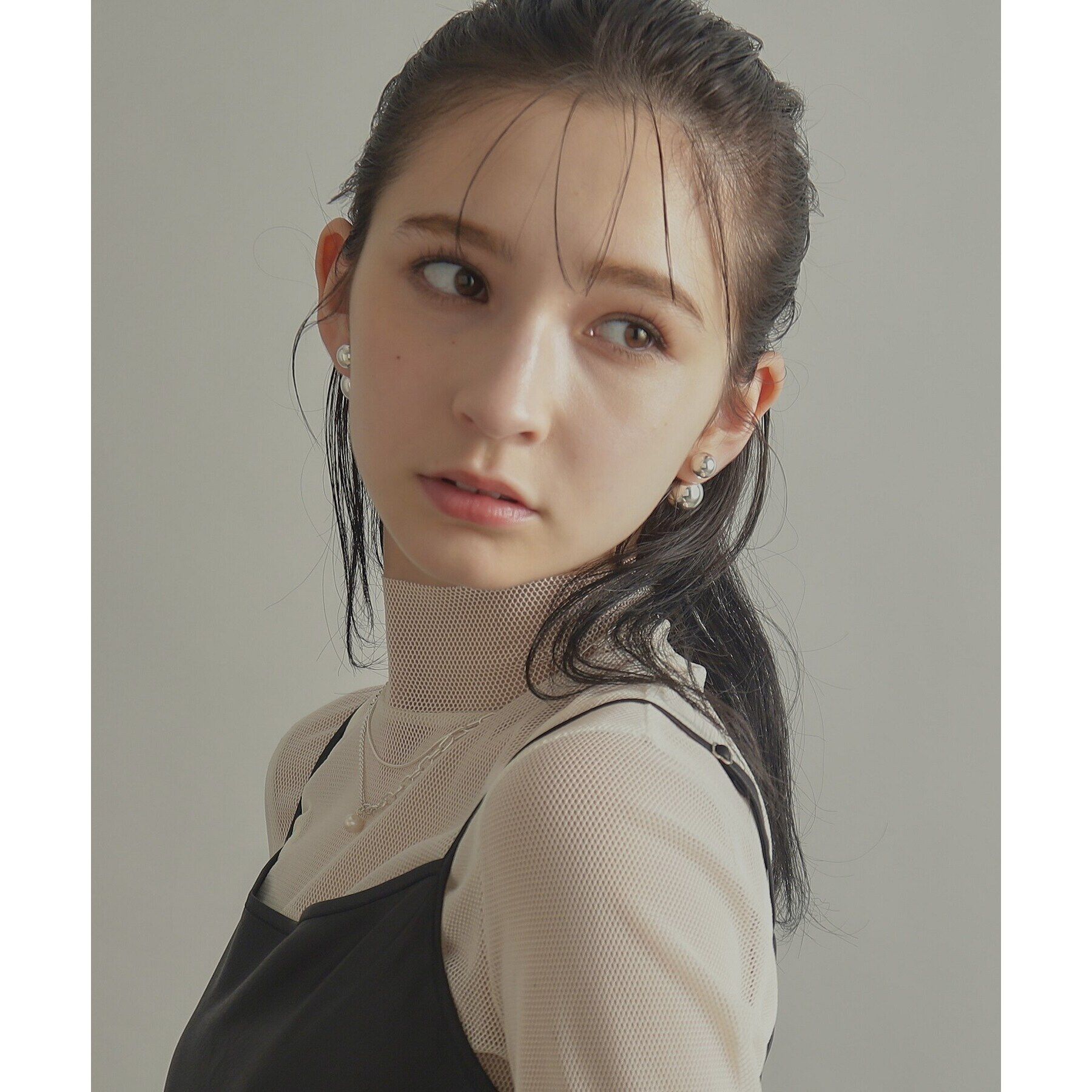 COCOSHNIK ONKITSCH「シルバー ホロウピアス ボール フロントバック」|ピアス|