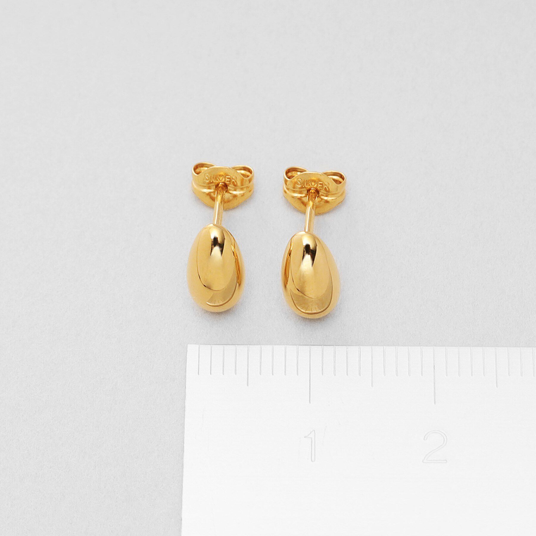 COCOSHNIK ONKITSCH「シルバー ペアシェイプ スタッドピアス GP」|ピアス|