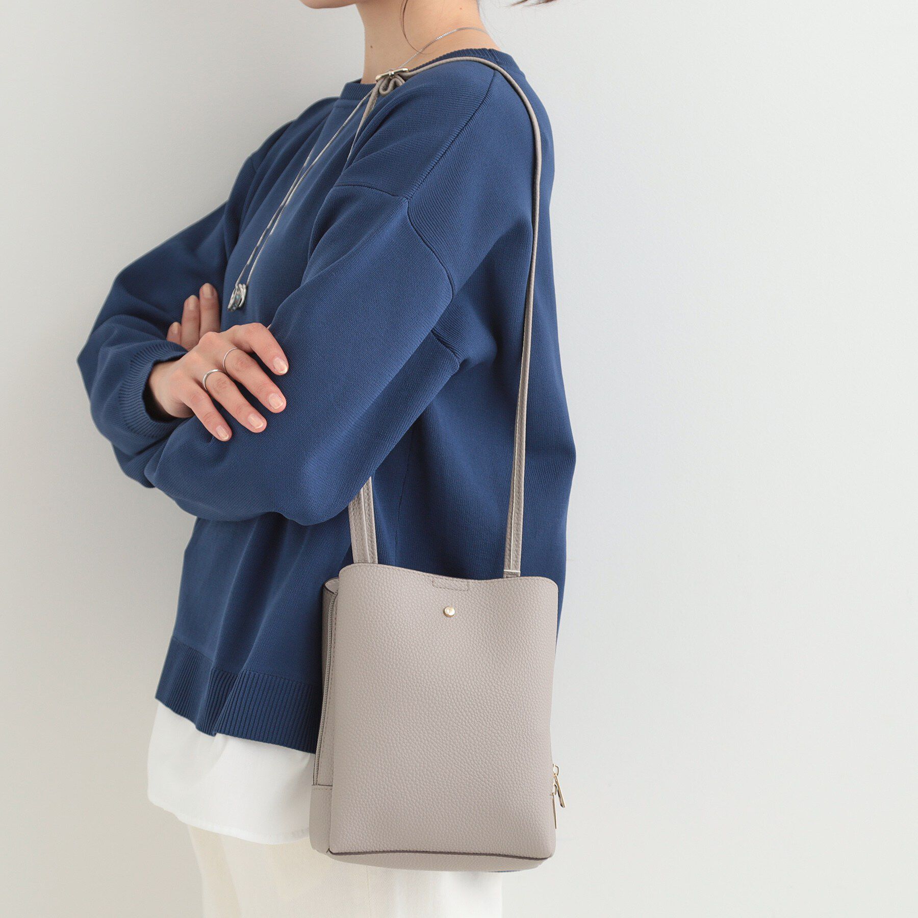 SHOO･LA･RUE「【軽量】ふわっと軽い3層ショルダー」|ショルダー・メッセンジャー|チャコールグレー(0