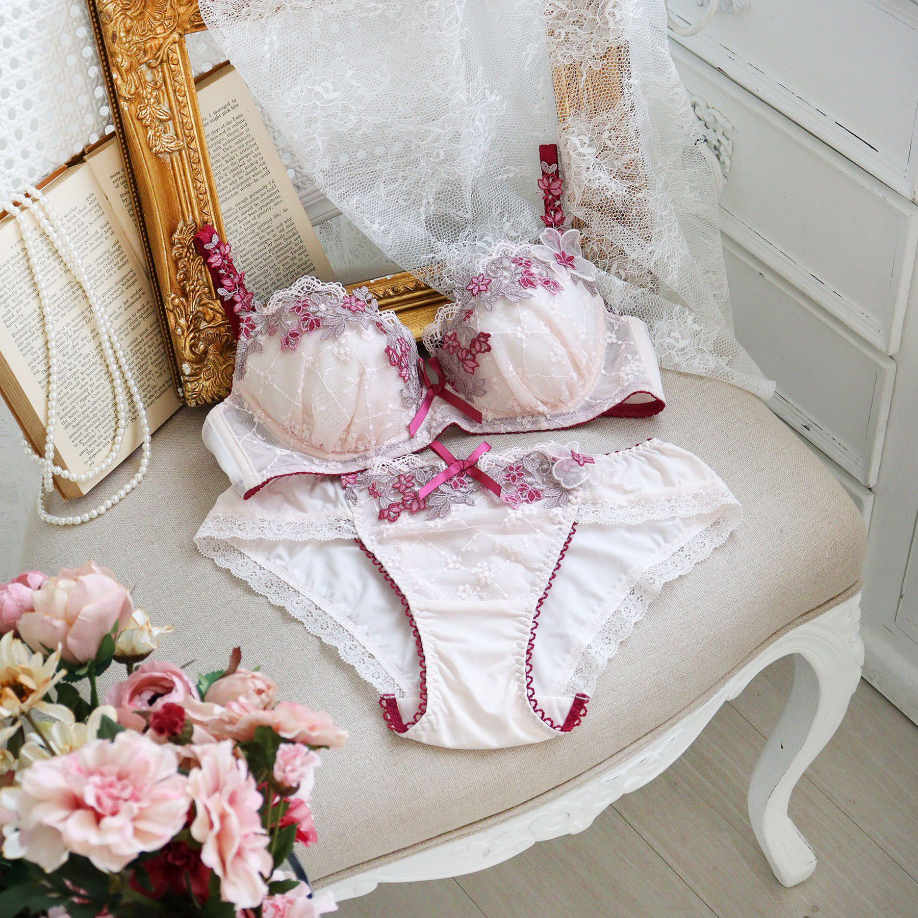 Risa Magli「ジニー ブラジャー （D-F） ＜スウィートリッチ＞」|インナー|