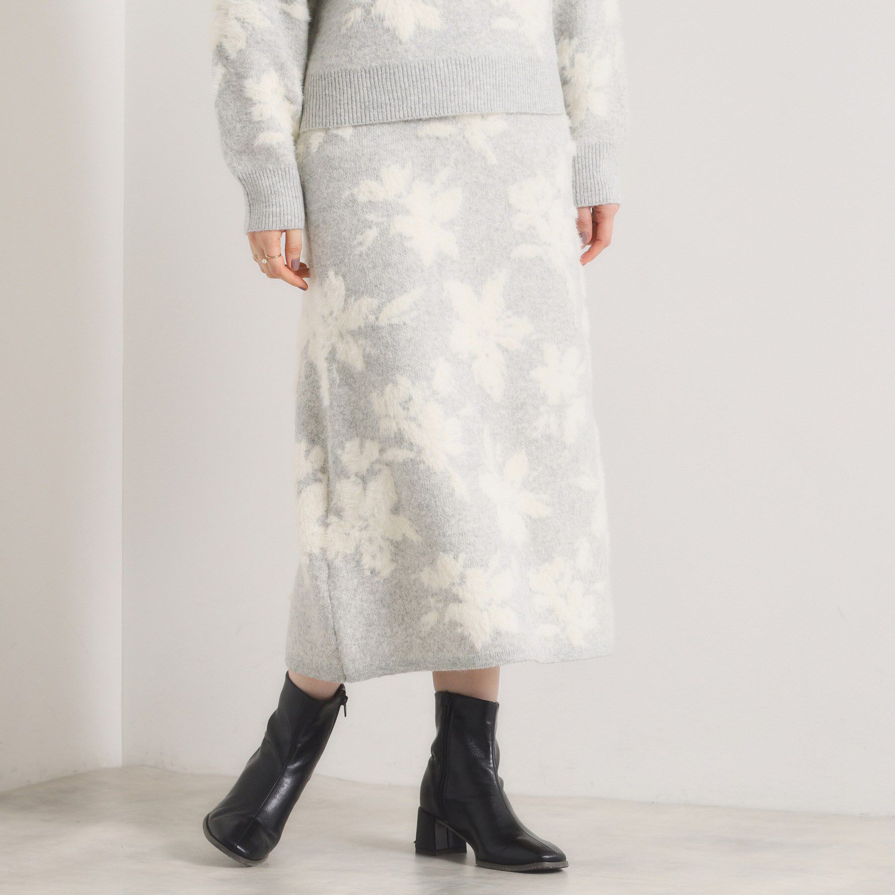 ITS&rsquo;DEMO「【手洗い可／セットアップ可】花柄フェザージャカードニットスカート」|スカート|