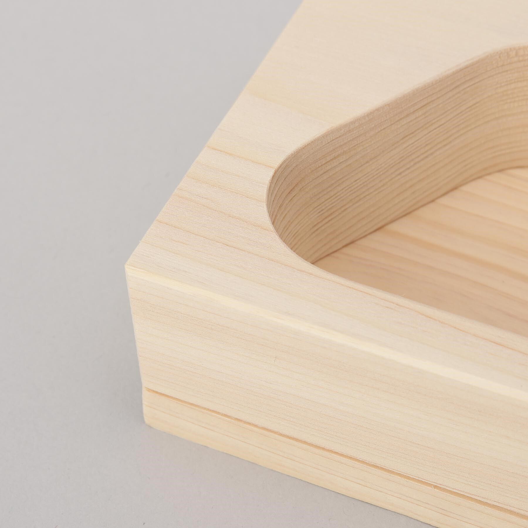 212 KITCHEN STORE「ふんわりできる、国産天然木ひのきのおむすび型 1個」|食器・キッチングッズ|