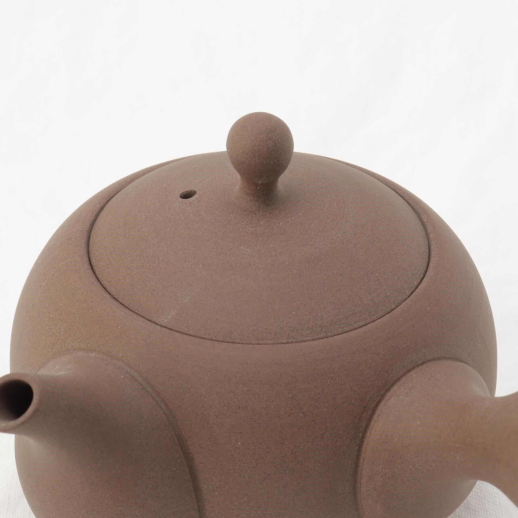 212 KITCHEN STORE「tokoname 丸型急須 焼締め ＜63 ロクサン＞」|食器・キッチングッズ|