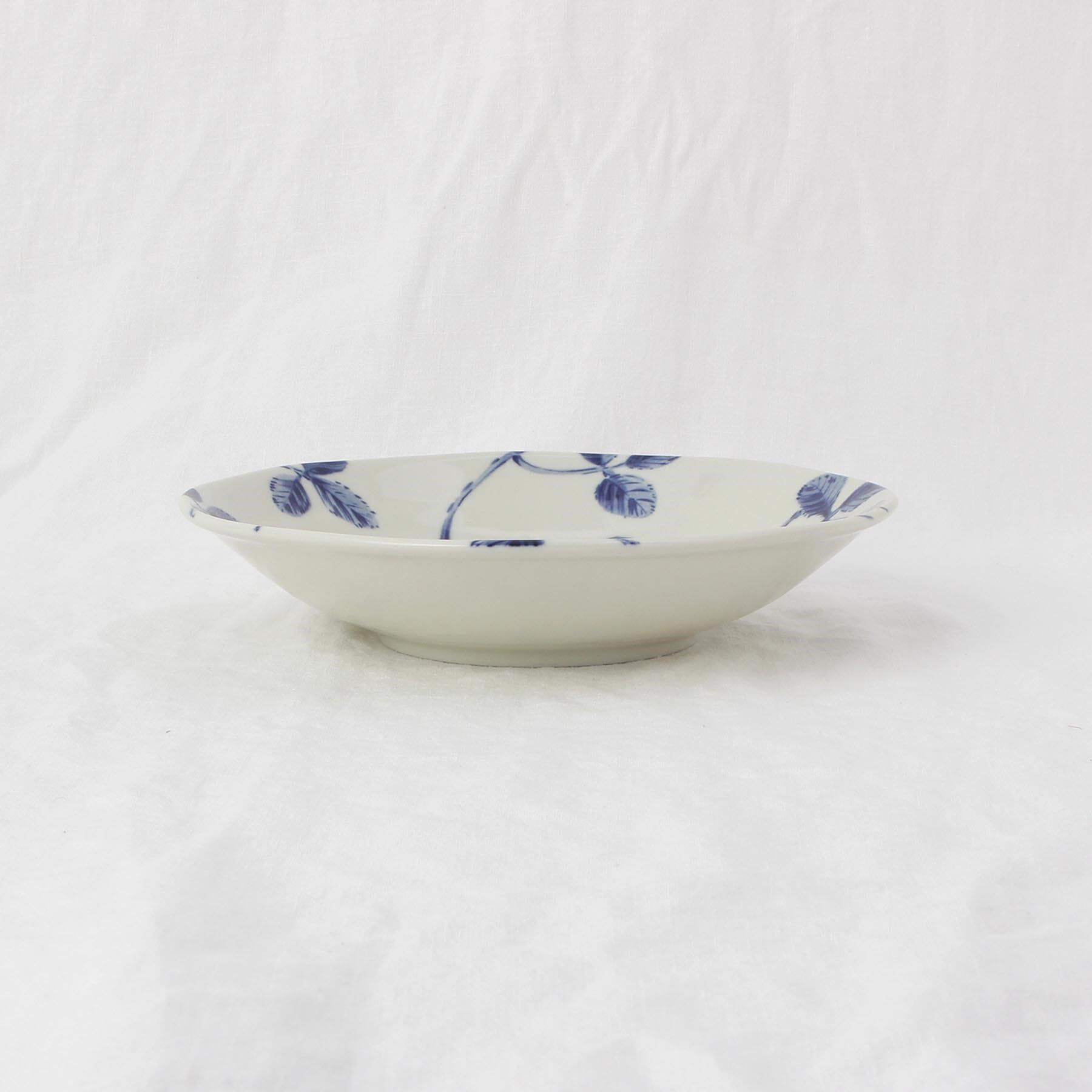 212 KITCHEN STORE「ボタニカル パスタ皿 ストロベリー」|食器・キッチングッズ|