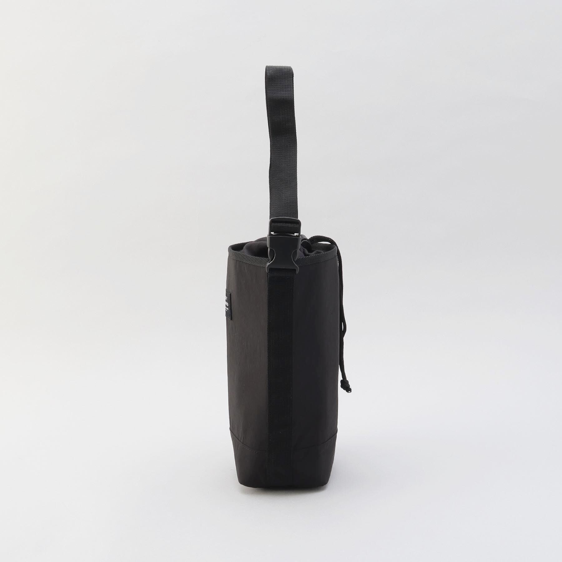 212 KITCHEN STORE「ブリュード 保冷大きめボトルホルダー2L BK」|食器・キッチングッズ|