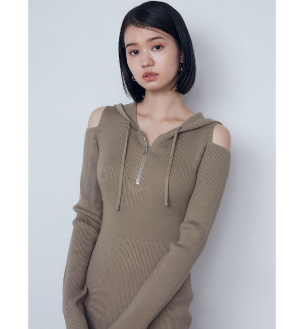 EMODA「カットアウトフードニットワンピース」|ワンピース|