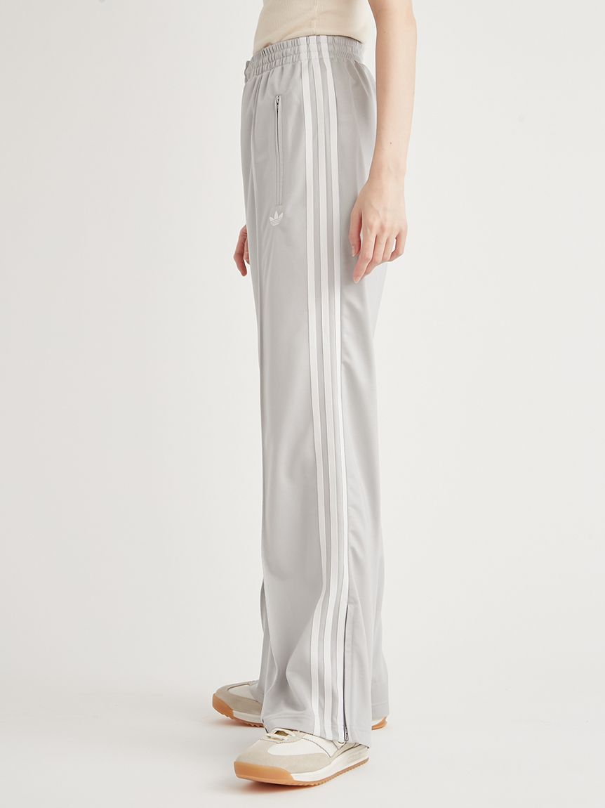 adidas「【adidas Originals for emmi】FIREBIRD LOOSE TRACK PANTS」|チノ|