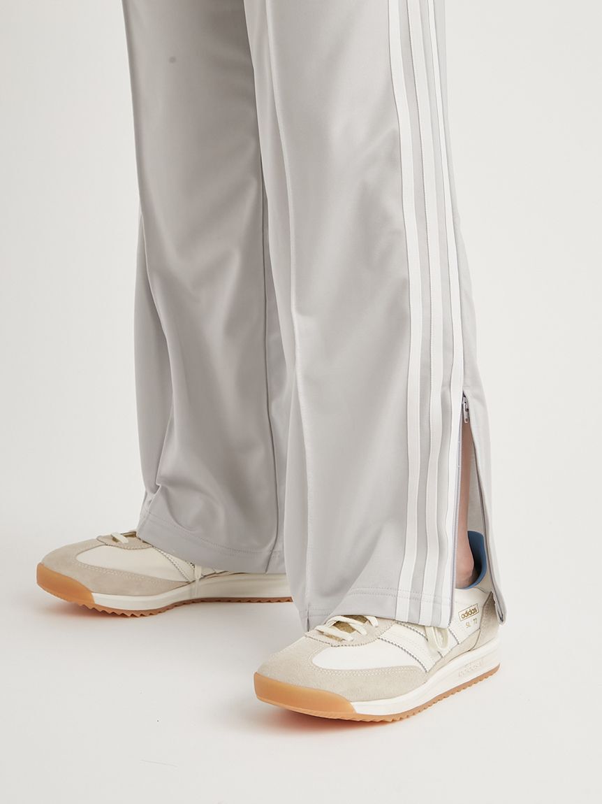 adidas「【adidas Originals for emmi】FIREBIRD LOOSE TRACK PANTS」|チノ|