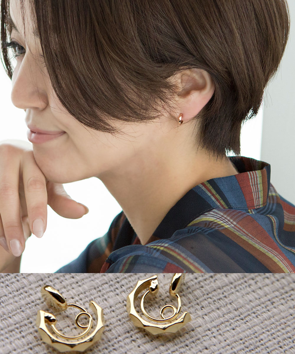 colleca la「miniループフィット・カットフープイヤリング」|イヤリング|