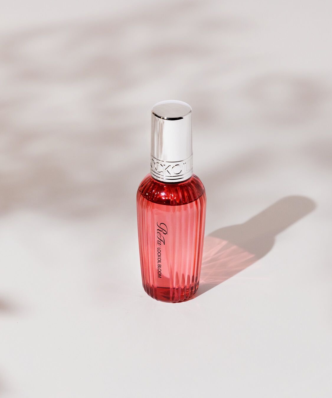  「リファロックオイルブルーム」|洗い流さないトリートメント|