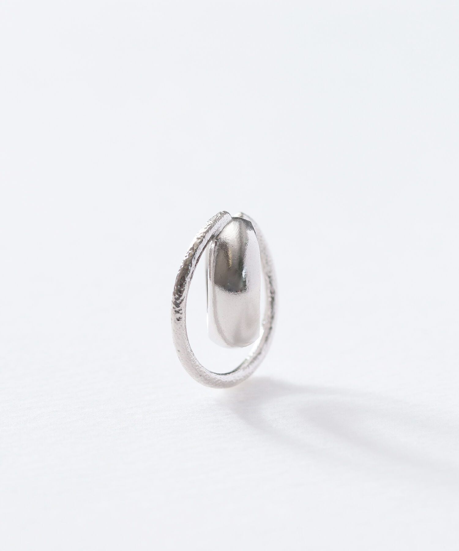  「silver925 交差 イヤーカフ（ニッケルフリー）」|イヤーカフ|シルバー系