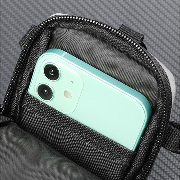 BACKYARD FAMILY「ランニングポーチ 通販 ランニング ランニングバッグ スリムポーチ ショルダーバッグ 軽量 薄型」|スポーツ|