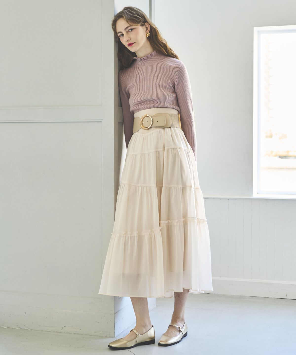 アンドクチュール「フリルネックリブプルオーバー」|ニット・セーター|