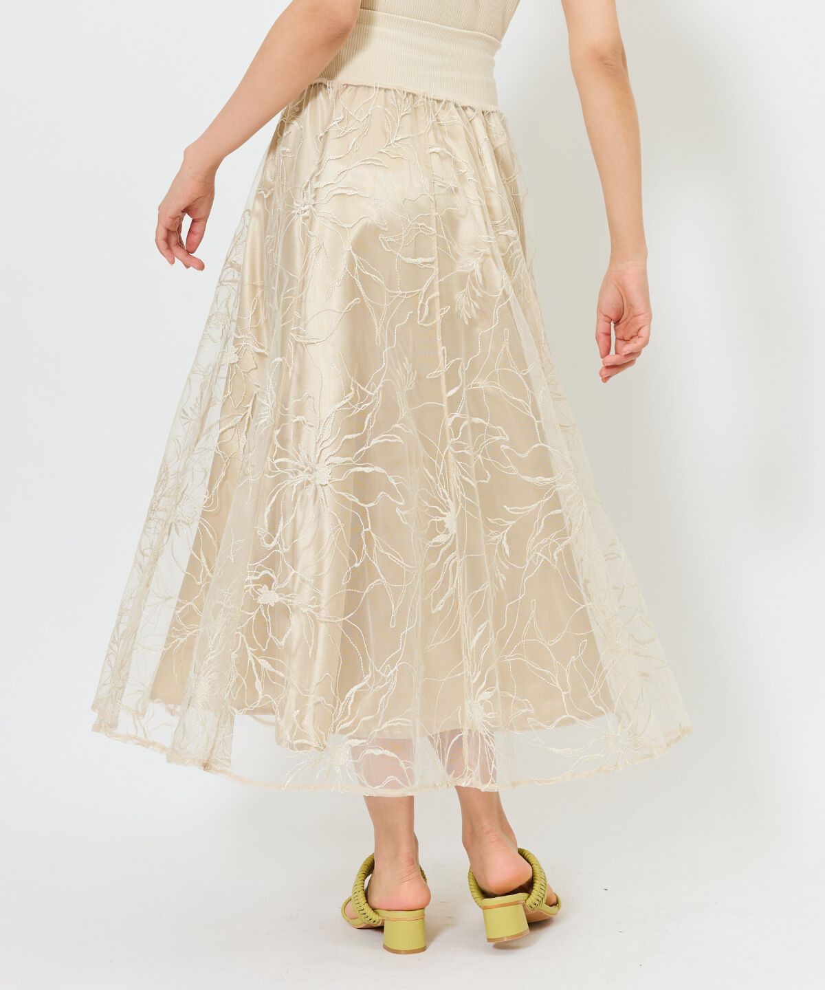 アンドクチュール「ラメフラワー刺繍チュールスカート」|フレア|