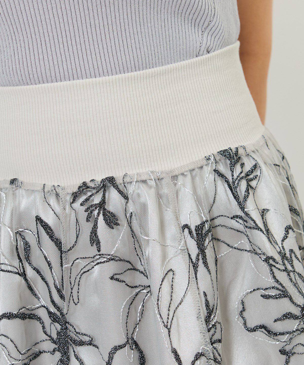 アンドクチュール「ラメフラワー刺繍チュールスカート」|フレア|