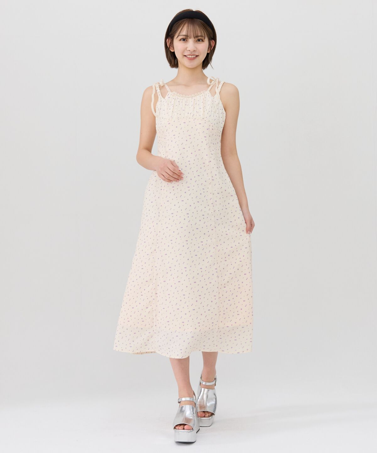 REDYAZEL「ミニフラワーWストラップロングワンピース」|ワンピース|ベージュ
