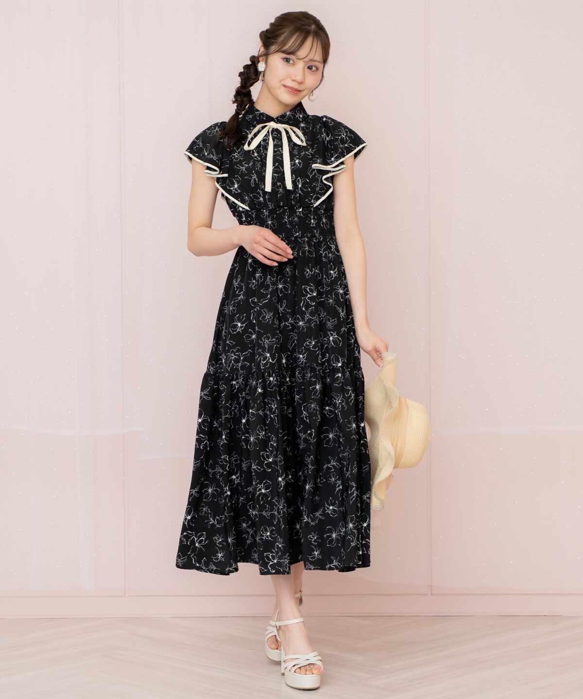 WILLSELECTION「ラインフラワーパイピングティアードワンピース」|ワンピース|黒系花柄