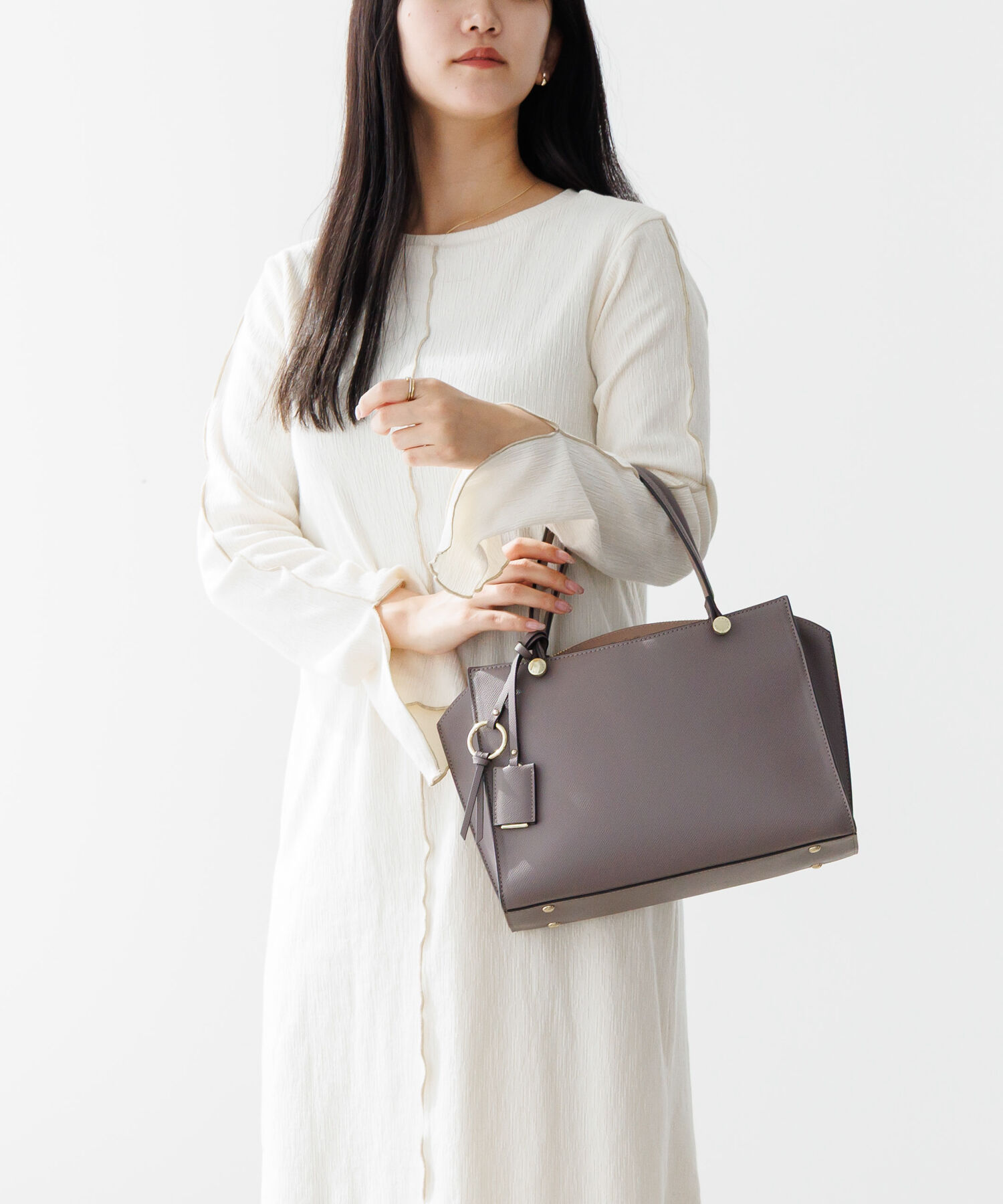 Jewelna Rose「Jewelna Rose セイディ・トートバッグ ミドルサイズ 16143」|ショルダー・メッセンジャー|モーヴグレー