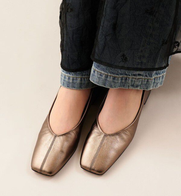 ODETTE E ODILE「スクエアセンターシーム フラット25&darr;&uarr;」|パンプス|