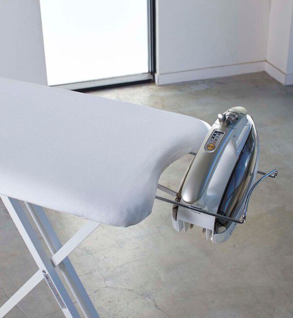 Style for Living「＜tower＞スタンド式 アイロン台」|トイレタリー・ランドリーグッズ|