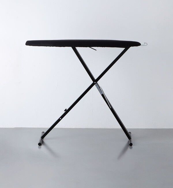 Style for Living「＜tower＞スタンド式 アイロン台」|トイレタリー・ランドリーグッズ|