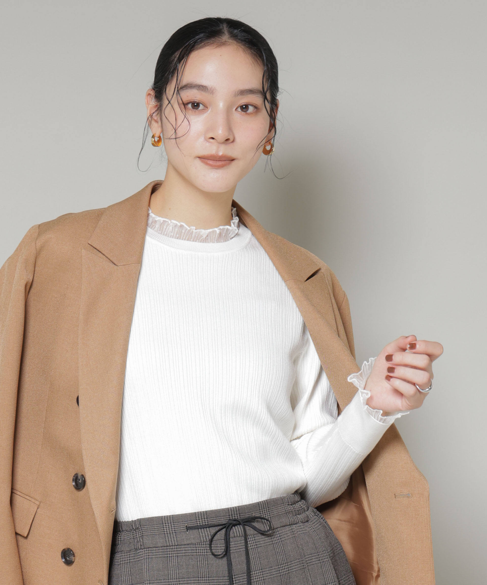 nano･universe「ホホバオイル加工チュールフリル付きランダムリブニット」|ニット・セーター|ホワイト