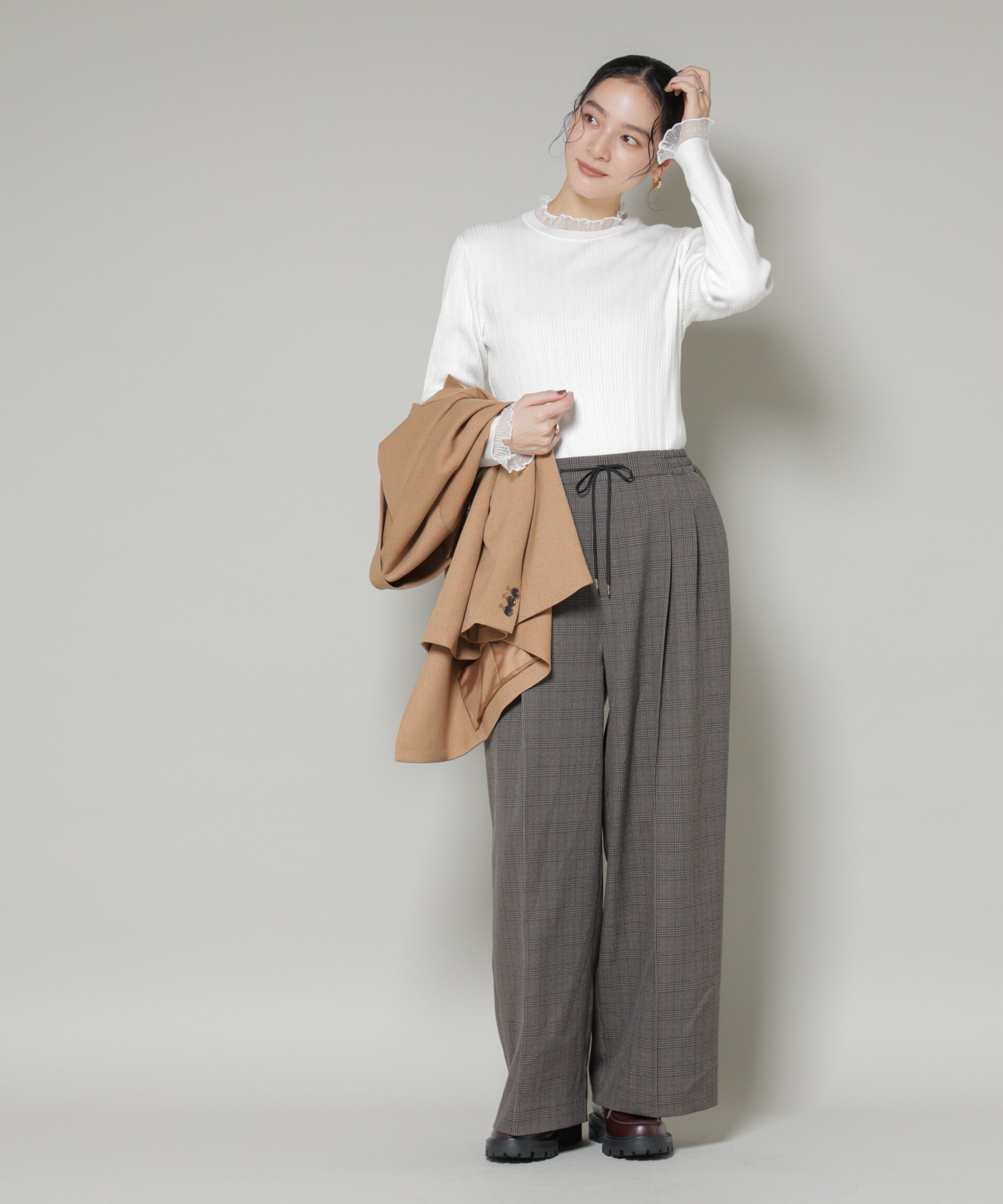 nano･universe「ホホバオイル加工チュールフリル付きランダムリブニット」|ニット・セーター|