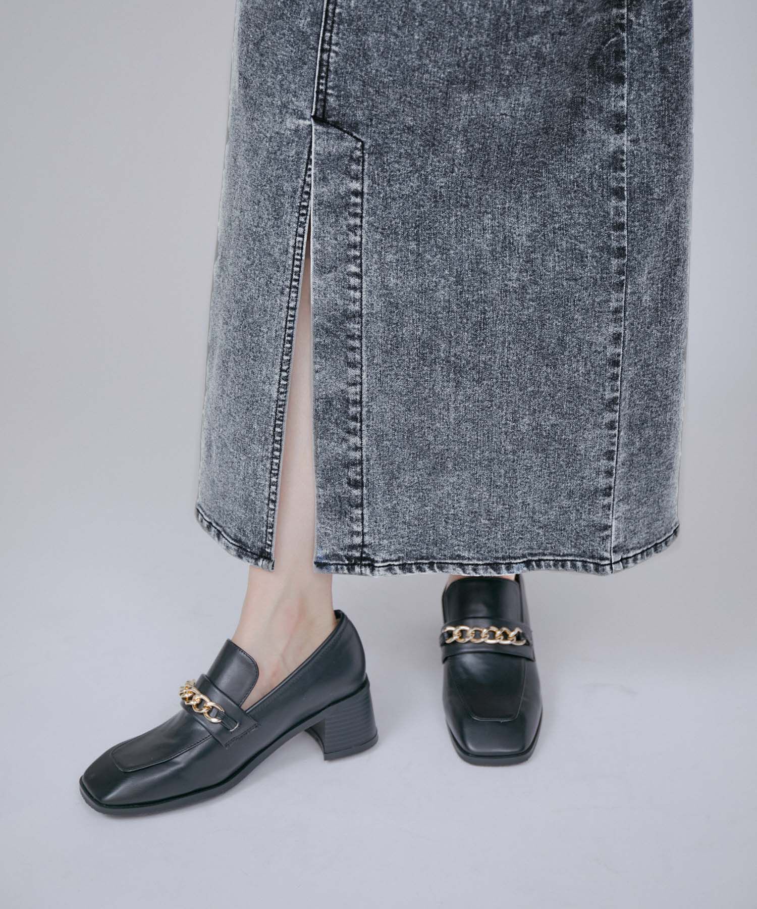 VIS「【洗える】サスペンダー付きハイウエストデニムタイトスカート」|スカート|