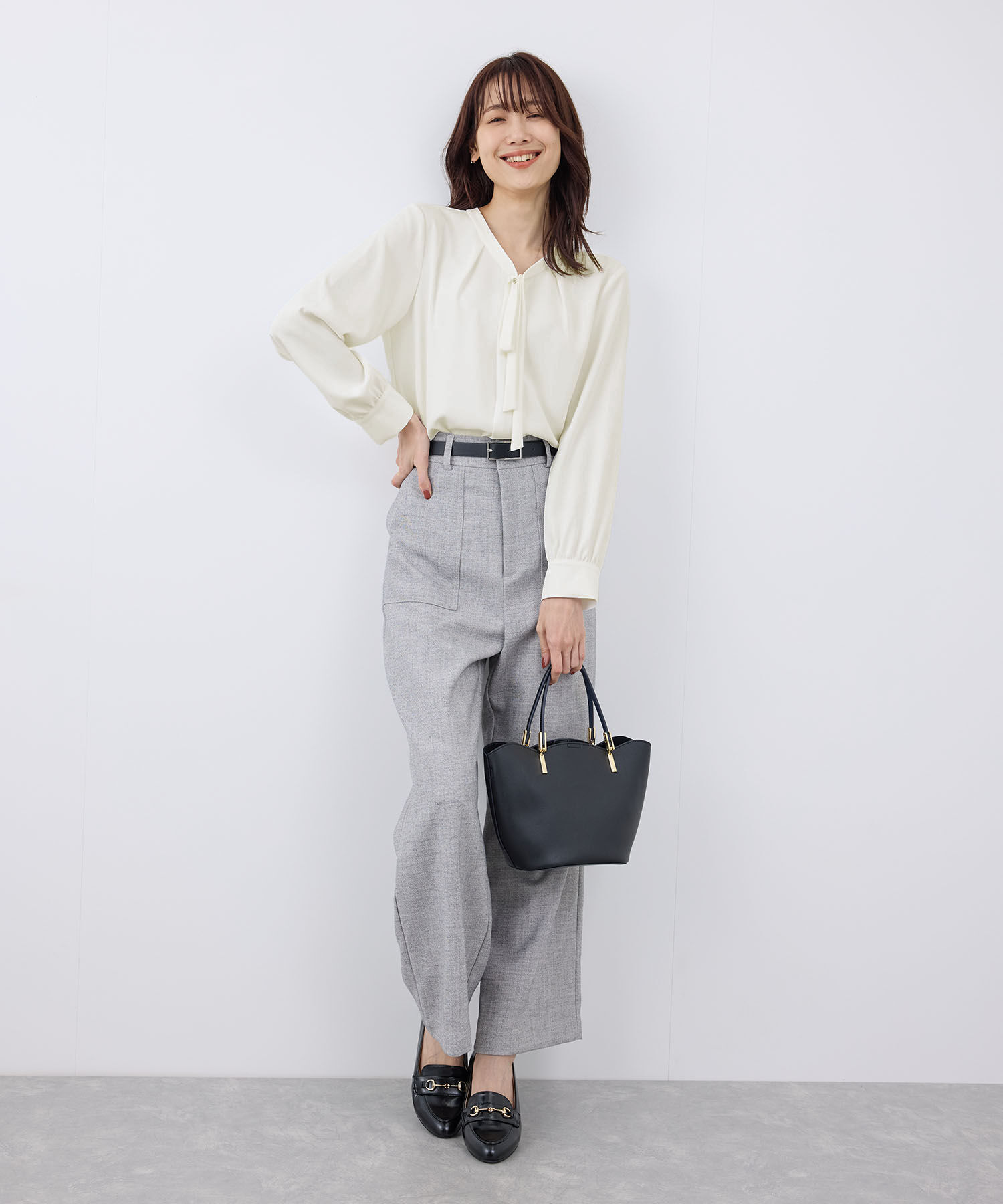 Rope&rsquo;Picnic「【2サイズ展開】メタルボタンリボンタイ長袖ブラウス」|シャツ・ブラウス|