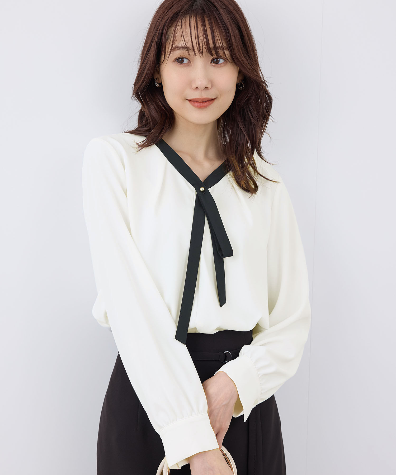 Rope&rsquo;Picnic「【2サイズ展開】メタルボタンリボンタイ長袖ブラウス」|シャツ・ブラウス|