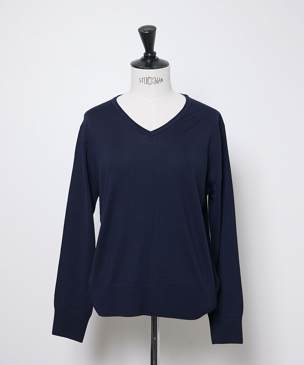 INED「FF30ゲージ Vネックニット」|ニット・セーター|