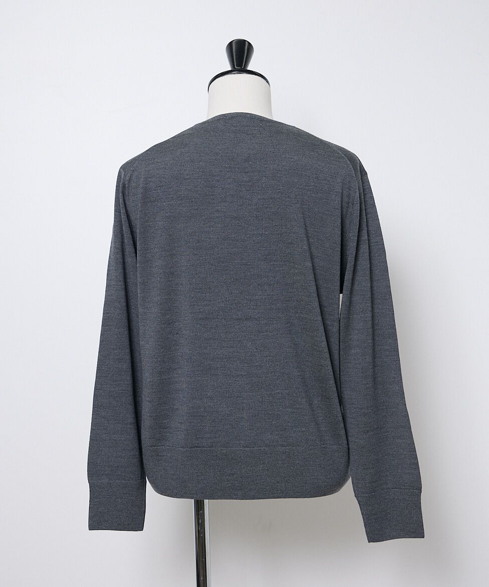 INED「FF30ゲージ Vネックニット」|ニット・セーター|