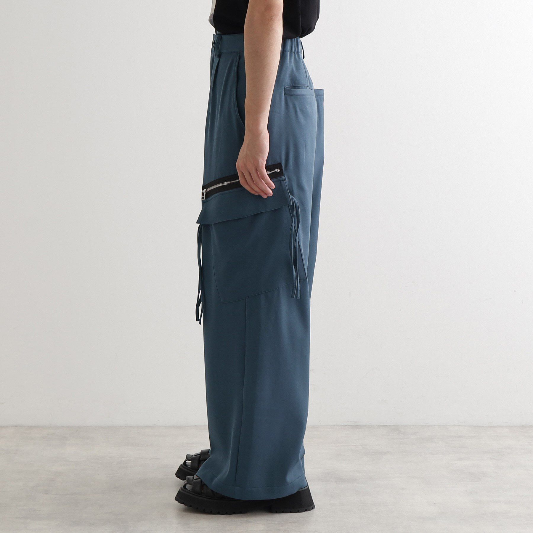 tk.TAKEO KIKUCHI「AラインサイドZIPカーゴパンツ」|その他|