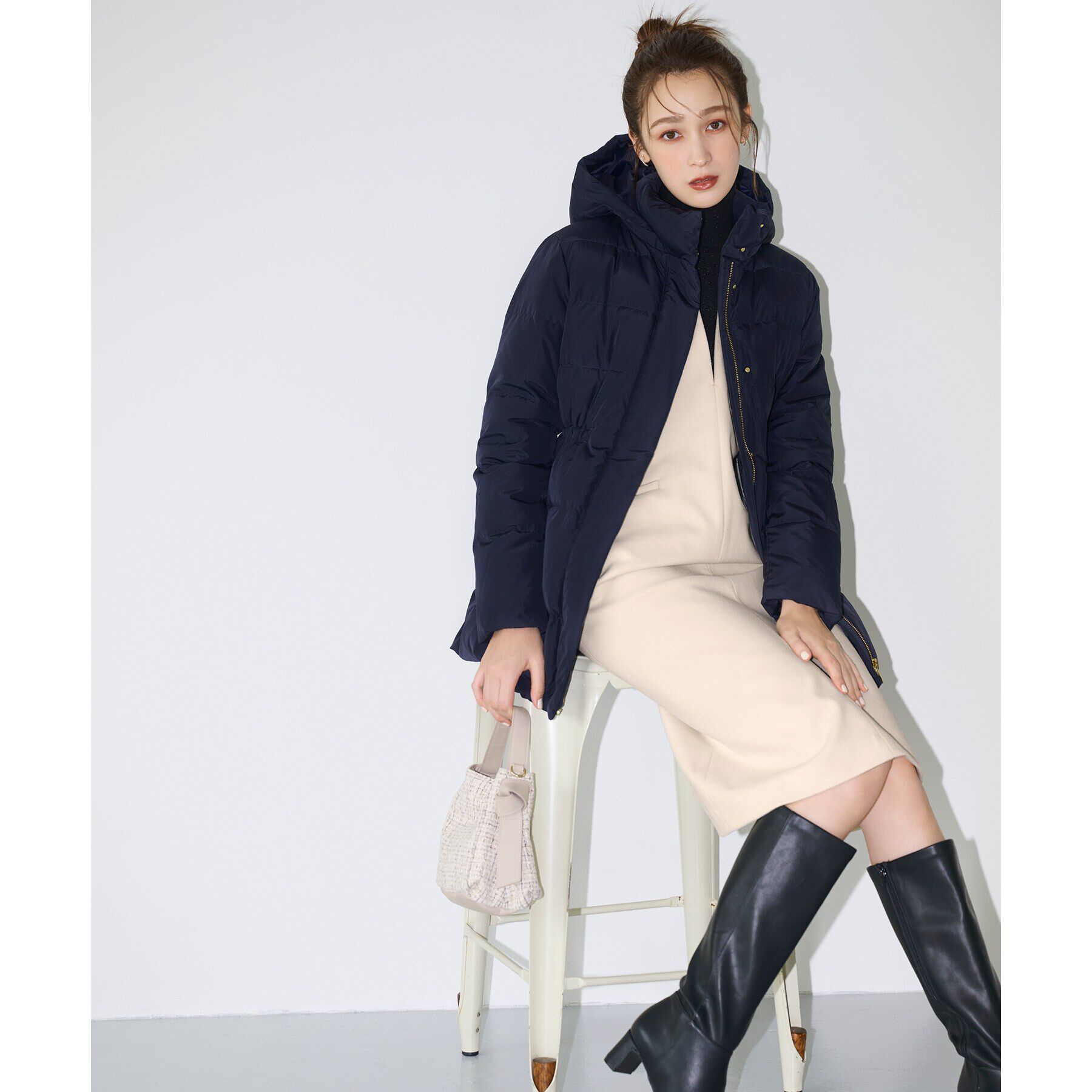 index「《XS-LLsize》河田ダウン ドロストミドルコート【洗濯機洗い可/撥水/静電気防止裏地】」|ダウン|