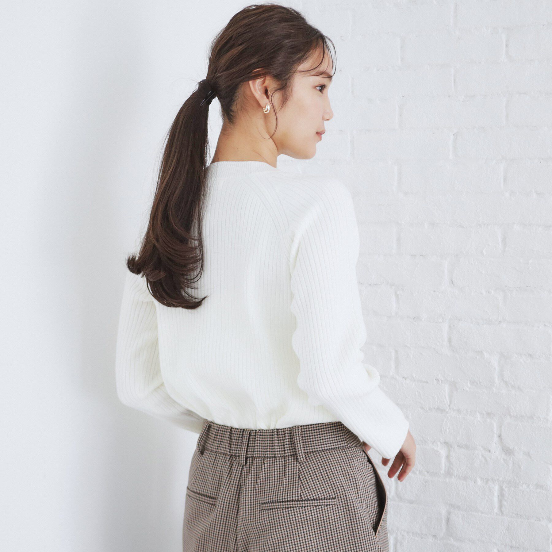 index「ゴールドボタンワイドリブニット【洗濯機可/抗ピル】」|ニット・セーター|