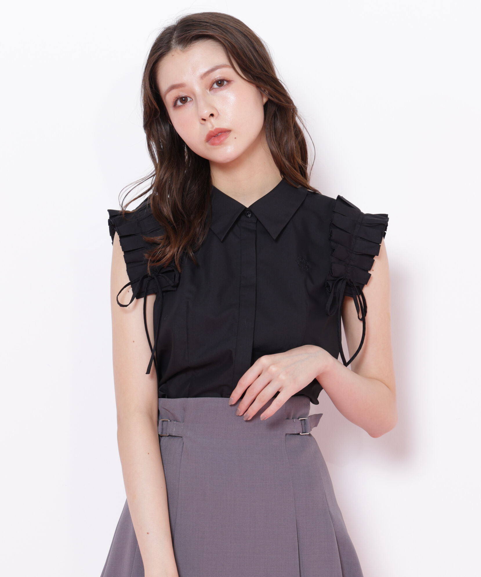  「ショルダーフリルブラウス」|シャツ・ブラウス|ブラック