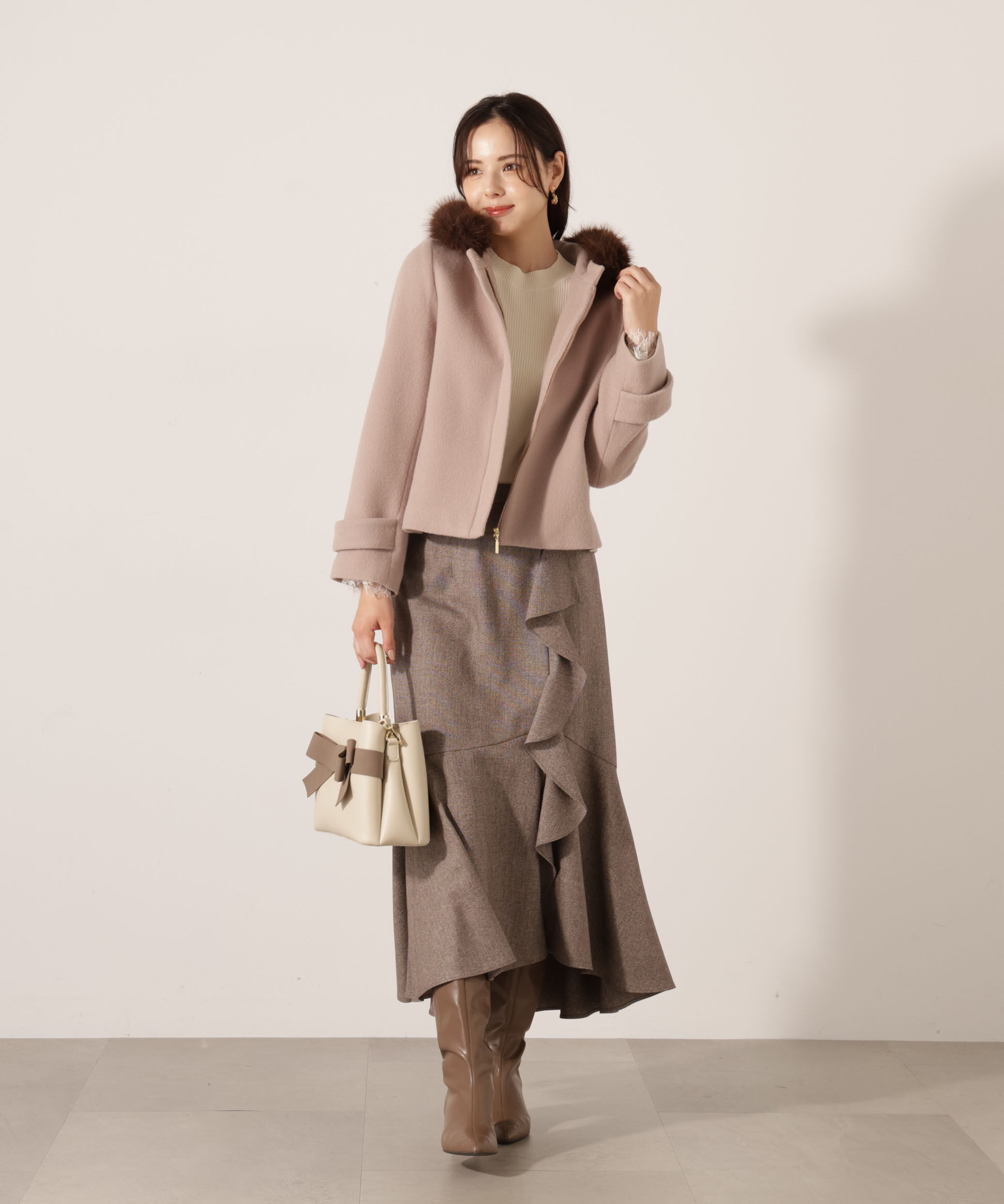 PROPORTION BODY DRESSING「モッサフードフェイクファーショートコート 25AW」|ブルゾン・スタジャン|