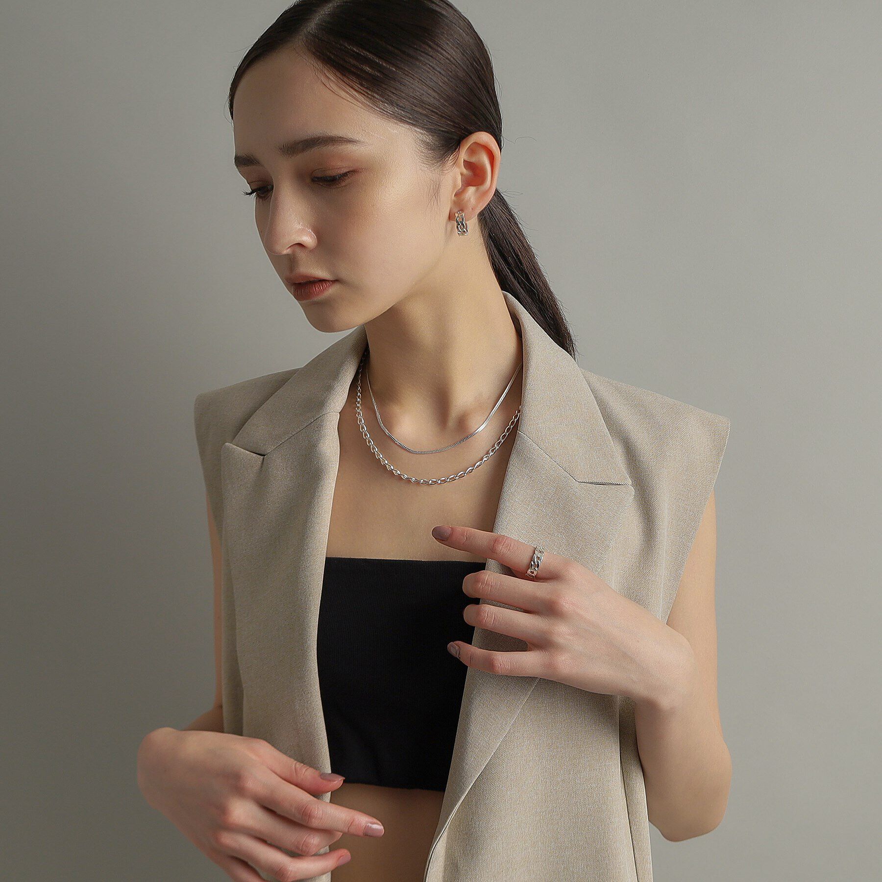 COCOSHNIK ONKITSCH「シルバー フラットカーブチェーンモチーフリング」|リング|