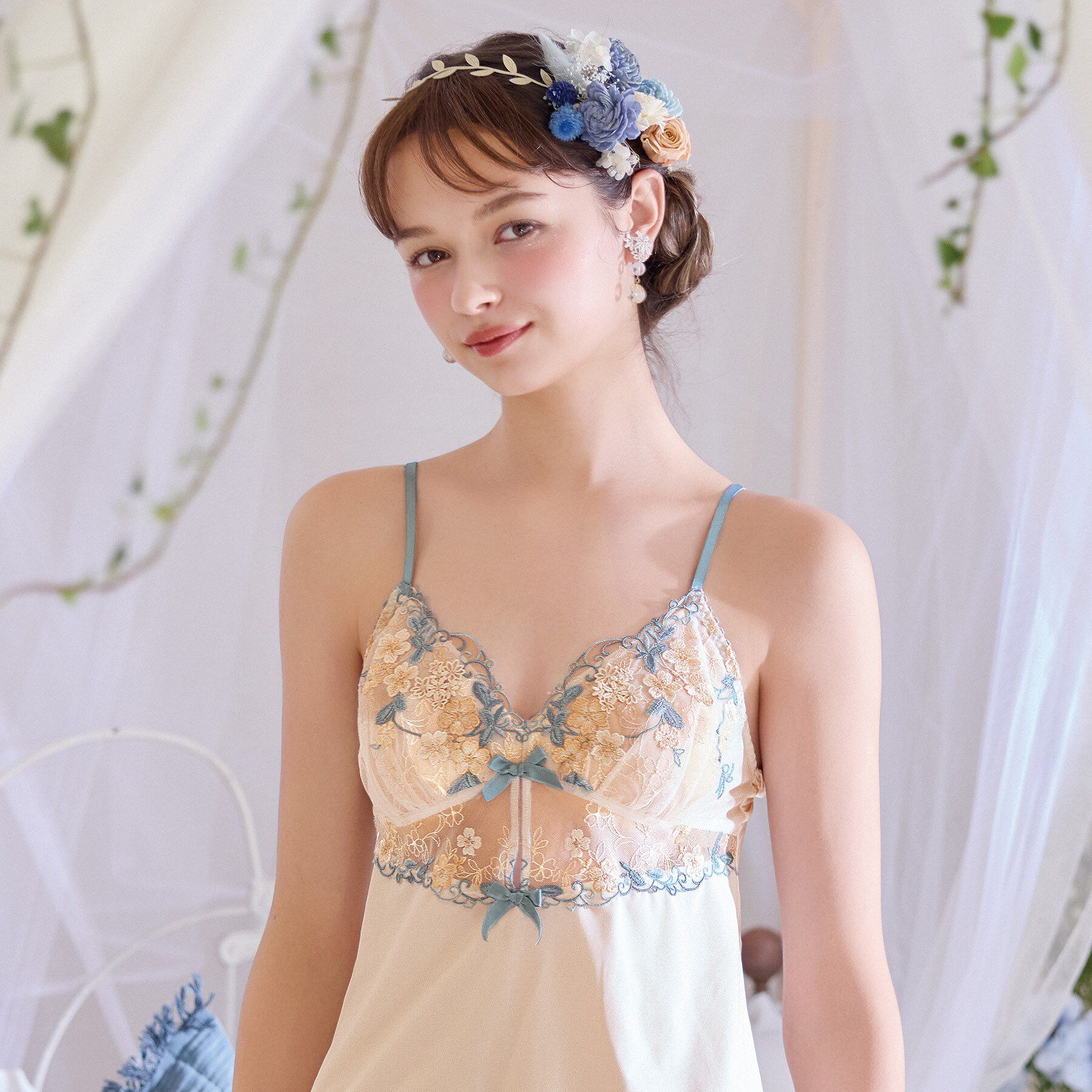 Risa Magli「エリアン キャミソール」|キャミソール|クリーム(054)