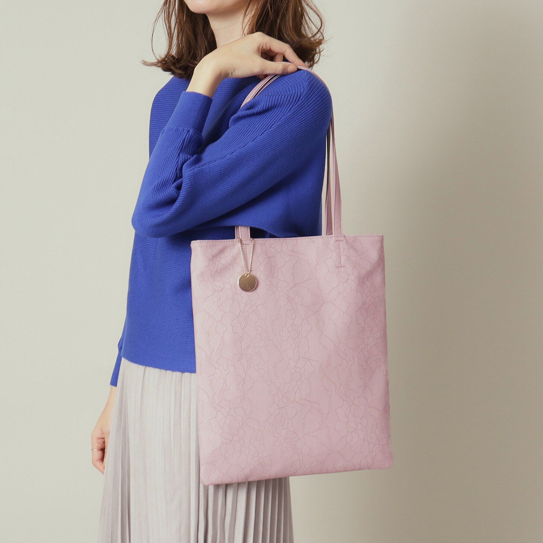 ITS&rsquo;DEMO「【A4対応】コインチャーム付薄マチトート」|トートバッグ|