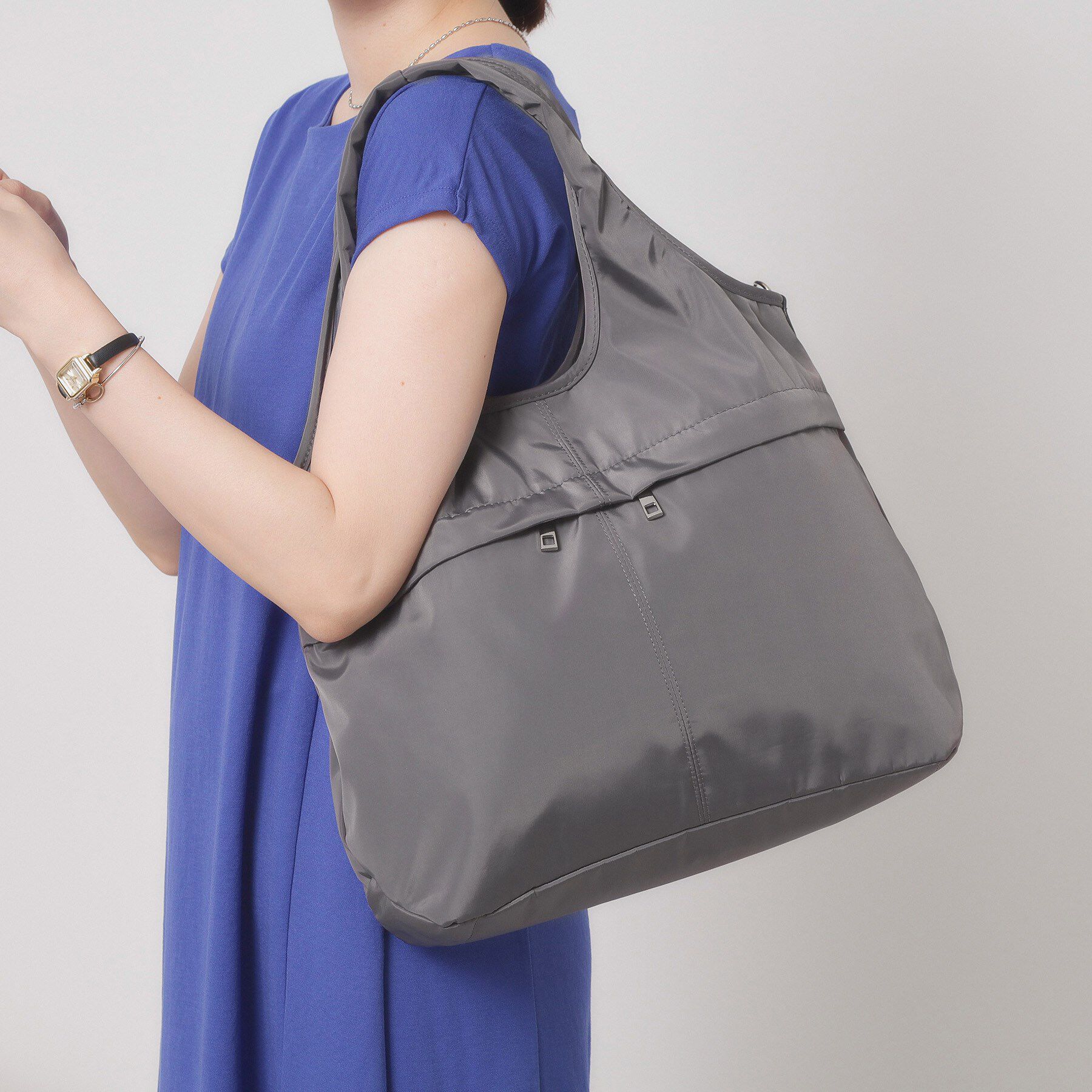 ITS&rsquo;DEMO「【2WAY】高密度バルーン10Pトート」|トートバッグ|チャコールグレー(0