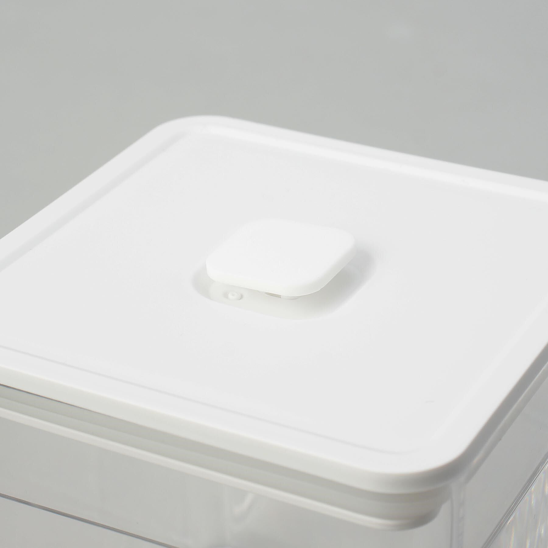 212 KITCHEN STORE「スプーン付き バルブ付き密閉保存容器  WH 山崎実業 ＜tower タワー＞」|食器・キッチングッズ|