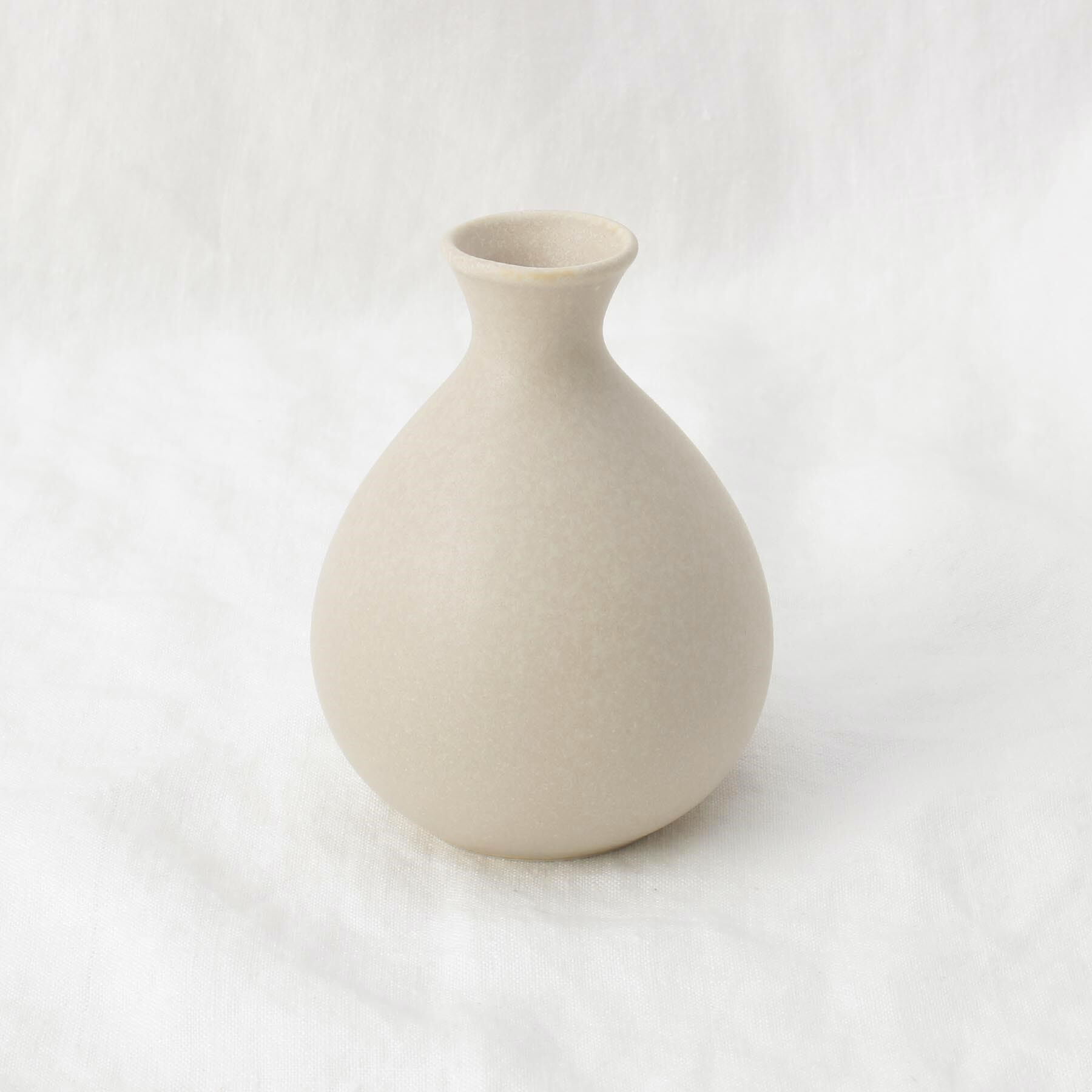 212 KITCHEN STORE「美濃焼 とっくり・おちょこセット しろねり ＜ハレとケ＞」|食器・キッチングッズ|