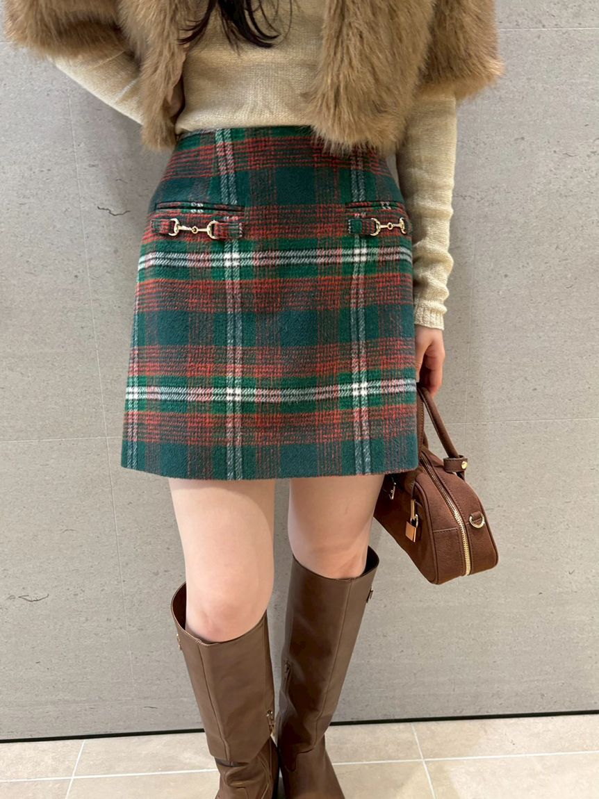 LILY BROWN「フロントビットデザインミニスカート(Hearts2Hearts着用)」|スカート|