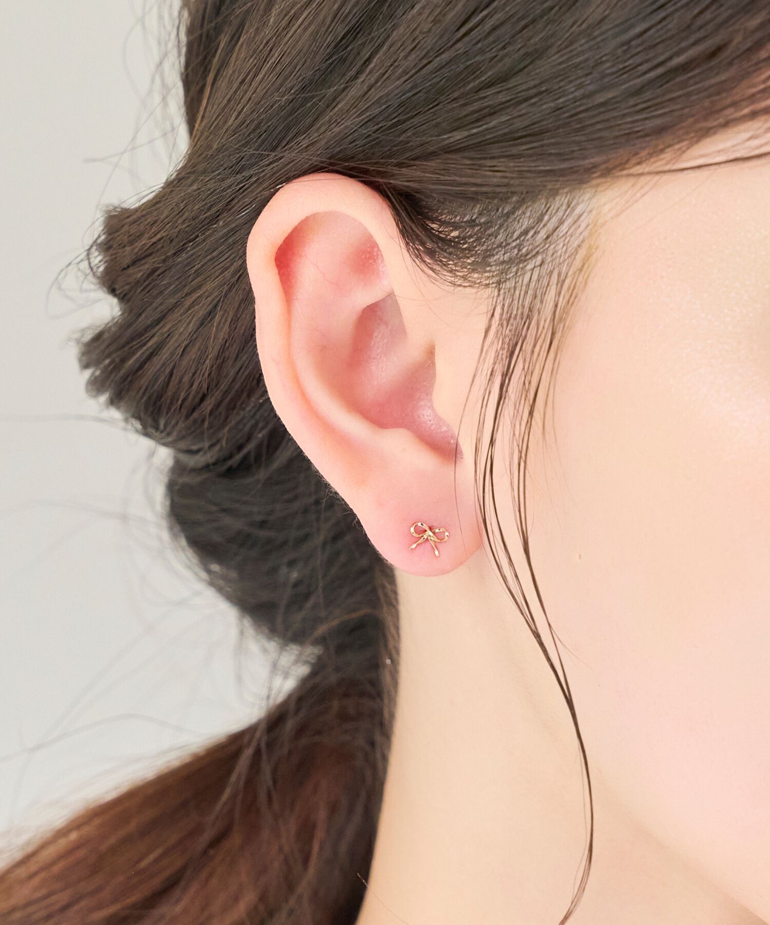 Phoebe「【K10】エレガントリボンピアス／BOX付き」|ピアス|