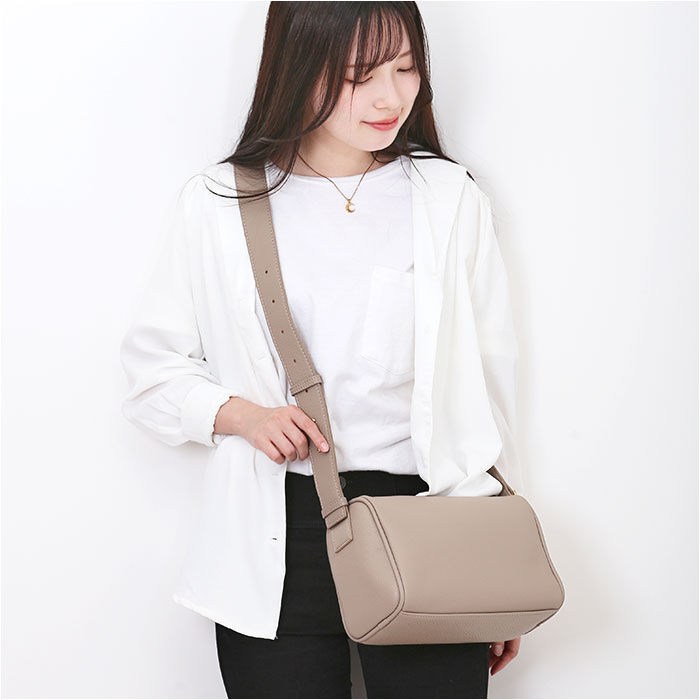 BACKYARD FAMILY「Rename ショルダーバッグ リネーム RSG24036 通販 ショルダーバック ショルダー」|ショルダー・メッセンジャー|