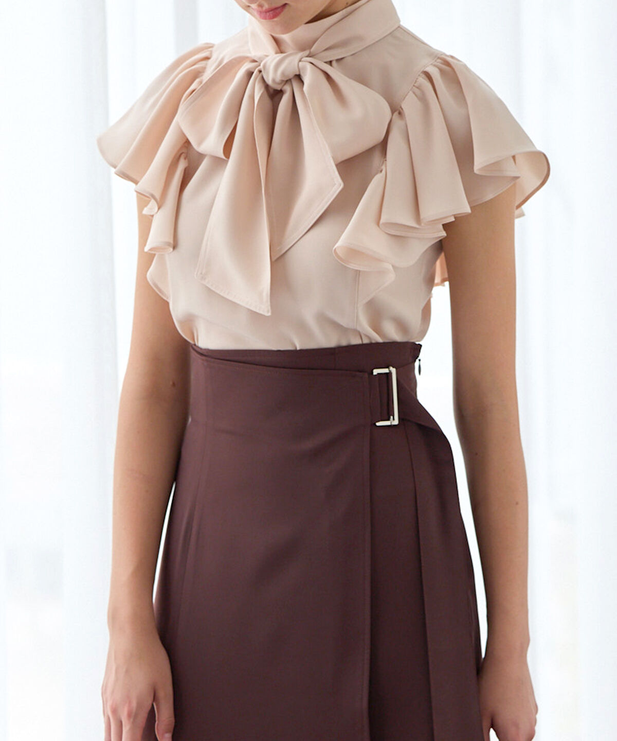 アンドクチュール「サイドバックルラップナロースカート」|タイト|