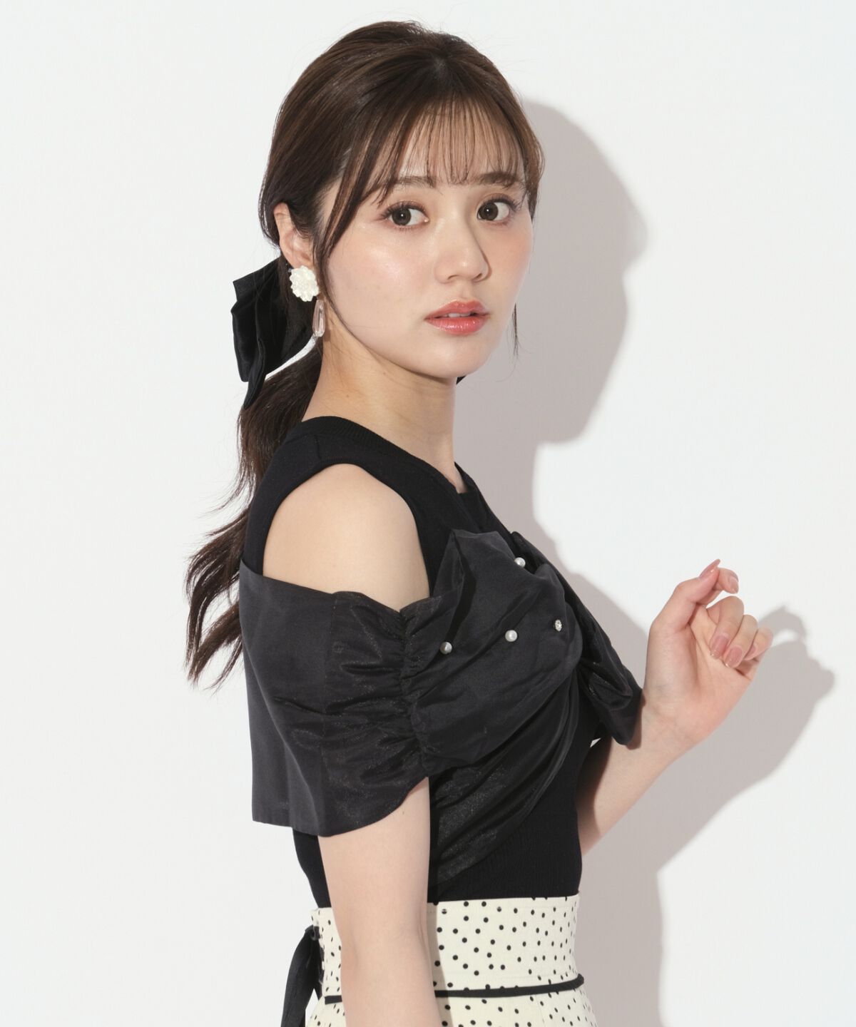 WILLSELECTION「ビジュー付きリボン風ニットプルオーバー」|ニット・セーター|