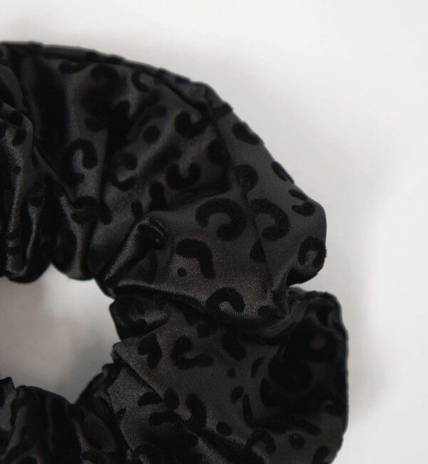 EMMEL REFINES「＜EMMEL REFINES＞EM フロッキー レオパード シュシュ」|ヘアゴム・シュシュ|