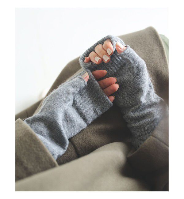 Demi-Luxe BEAMS 「ASAUCE MELER / カシミヤ フィンガーレス グローブ」|手袋|LT.GREY